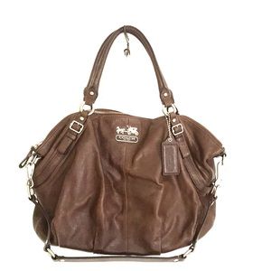 Coach Chocolate Leather Medium Purse - Authentic